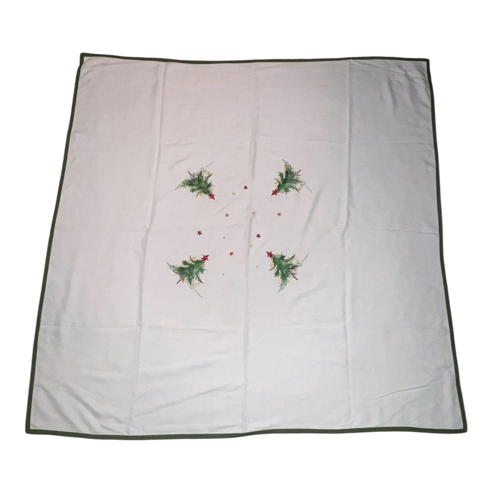April Cornell Vintage Good Tidings Christmas Tree Embroidered Tablecloth NWT